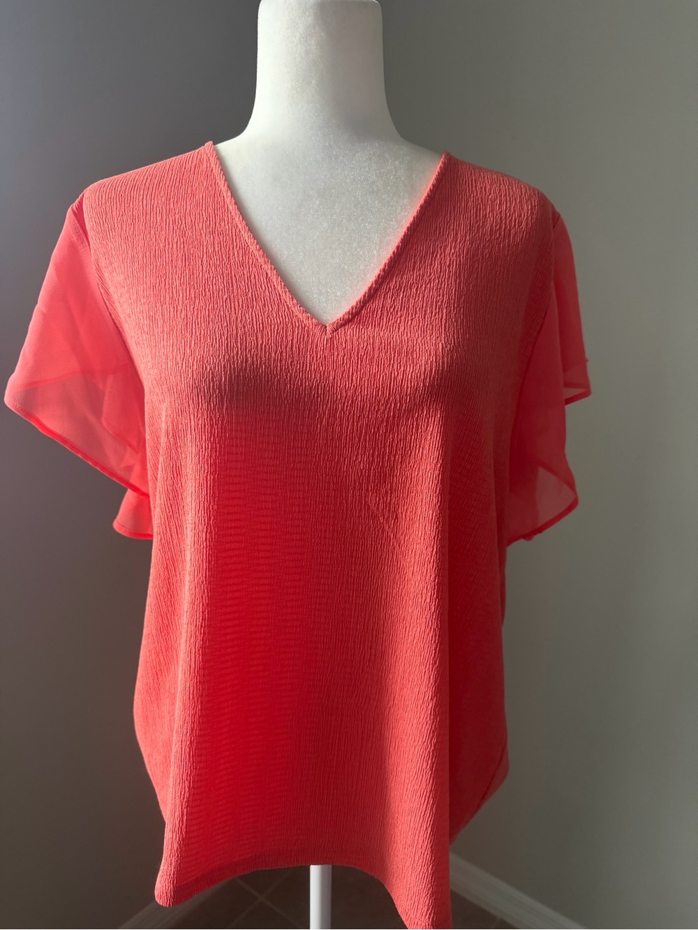 🆕 CALVIN KLEIN Coral Flutter Sleeve V-Neck Top Blouse Shirt NWT Womens Size XL